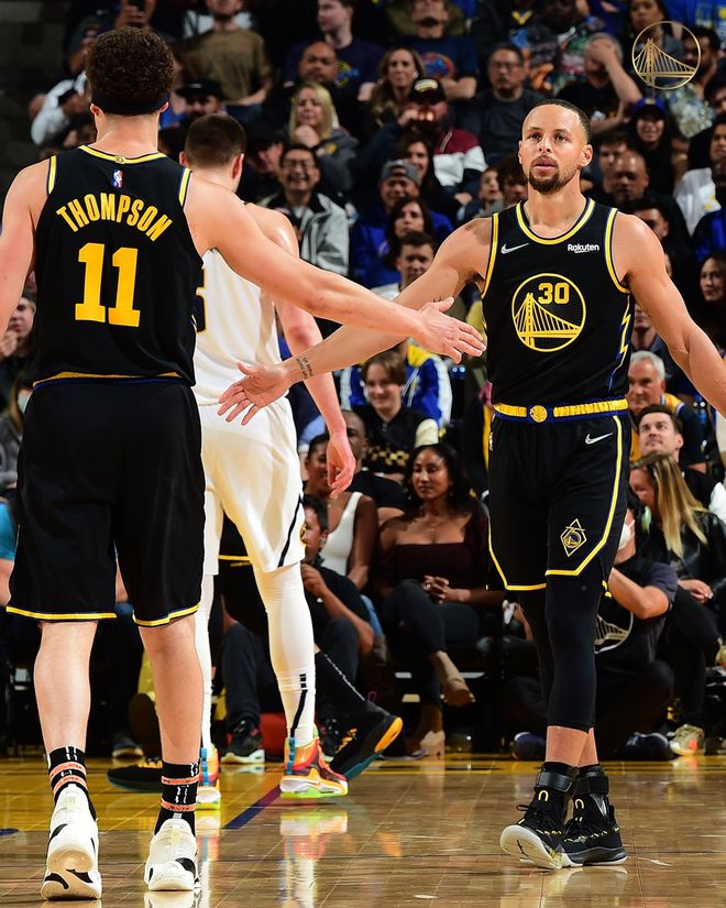 包含丹佛掘金迎欧联关键赛大坂直美在巴黎圣日耳曼比赛中伤愈复出，现场解说直呼：哈兰德爆冷击败切尔西的词条